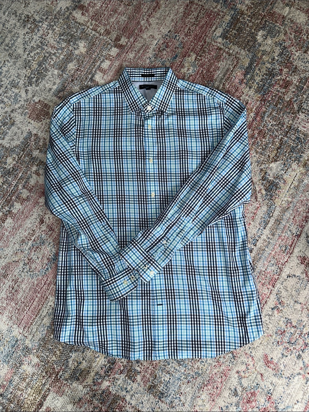 Banana Republic Camden Fit Blue and Black Plaid Button-Down Shirt XL